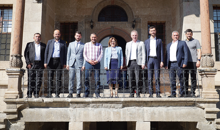 Gaziantep Valisi Gül, Başkan Şahin ve Milletvekilleri Üniversitemizi Ziyaret Etti