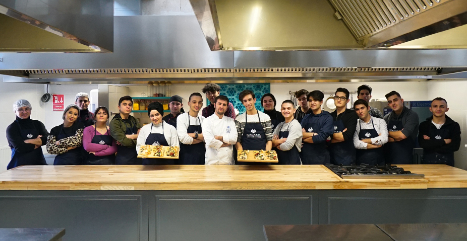 Üniversitemizden Lise Öğrencilerine İtalyan Mutfağı Atölyesi
