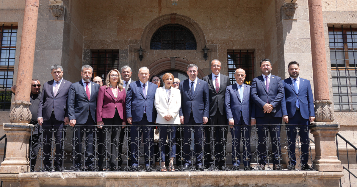 Cumhurbaşkanı Yardımcısı Cevdet Yılmaz Üniversitemizi Ziyaret Etti