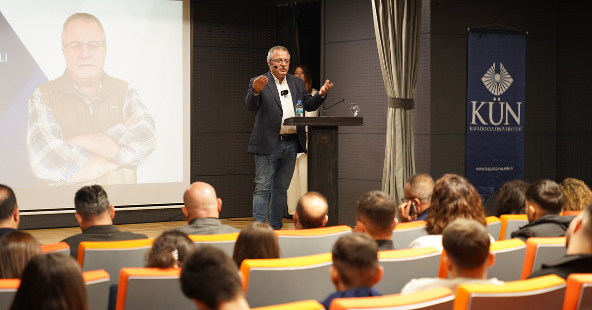 Üniversitemizin 2023-2024 Akademik Yılı Açılış Dersi konuğu Prof. Dr. Candan Gökçeoğlu oldu