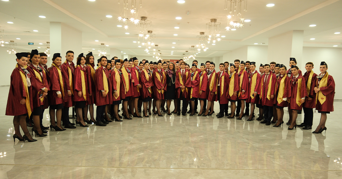 Üniversitemiz 2023 Sınıfı İstanbul Sabiha Gökçen Yerleşkesi Mezuniyet Töreni yapıldı