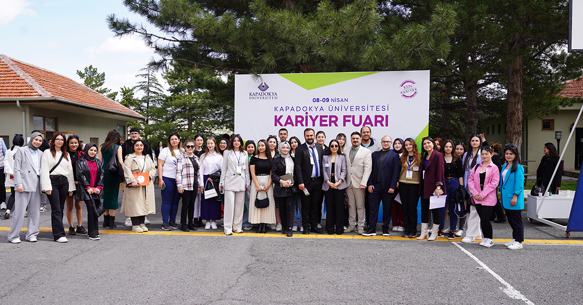 KÜN Kariyer Fuarı'nın İlk Günü Yoğun Katılımla Gerçekleşti