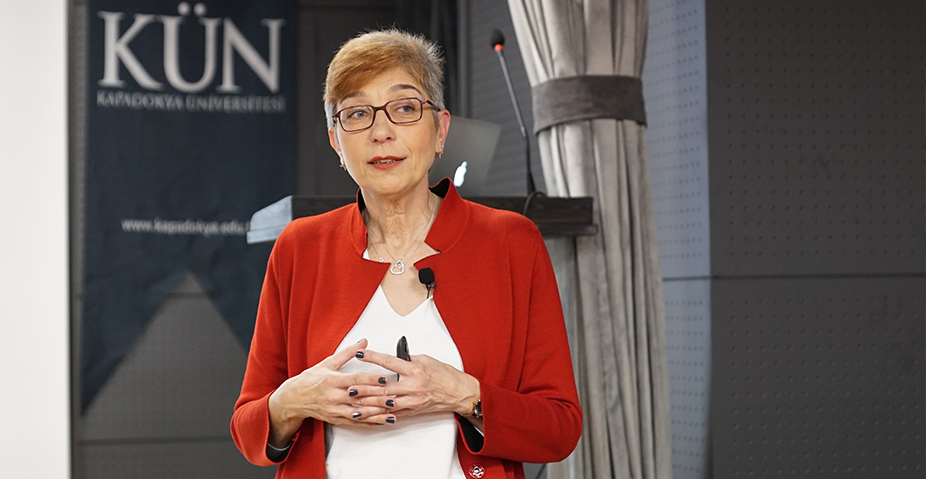 Öğrencilerimize Liderlik Eğitimi