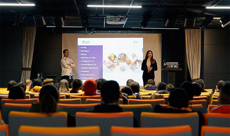 Mülakatlarda Başarının Sırları Üniversitemizde Anlatıldı