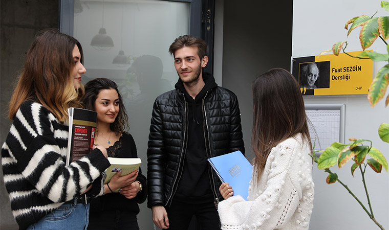 Öncülere Vefa Projesinden Fuat Sezgin Dersliği