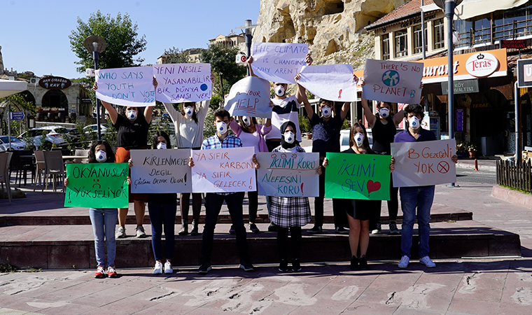 Kapadokya Üniversitesi Öğrencilerinden ‘Küresel İklim Grevi’ Etkinliği