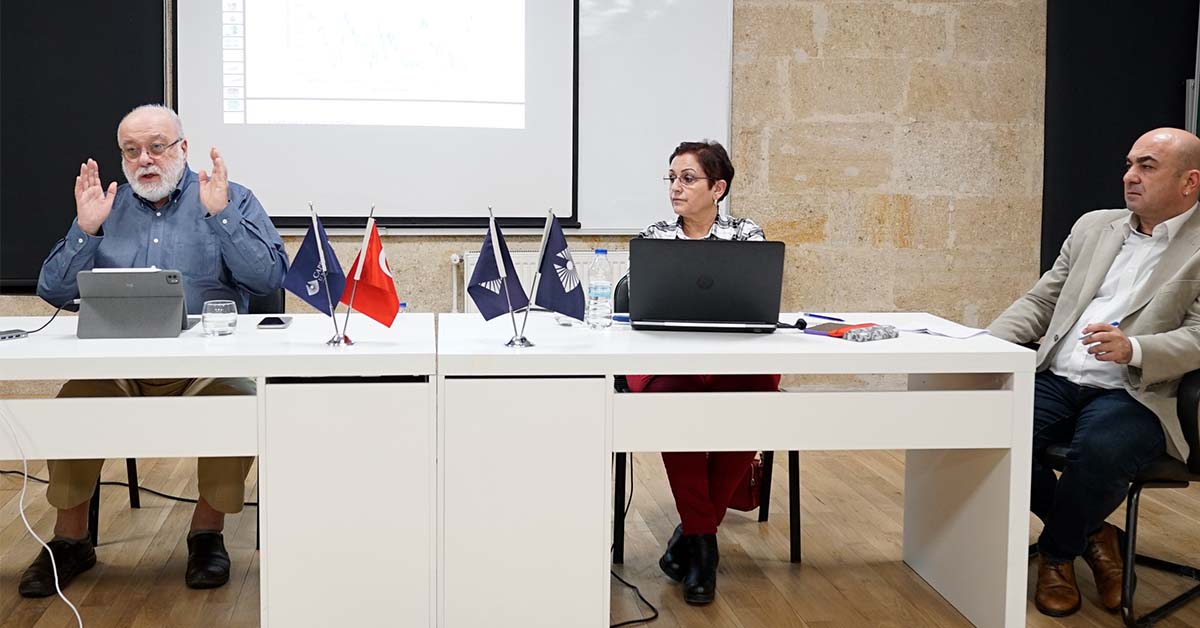 Lisansüstü Seminerlerinde "Küresel İklim Krizi" ele alındı