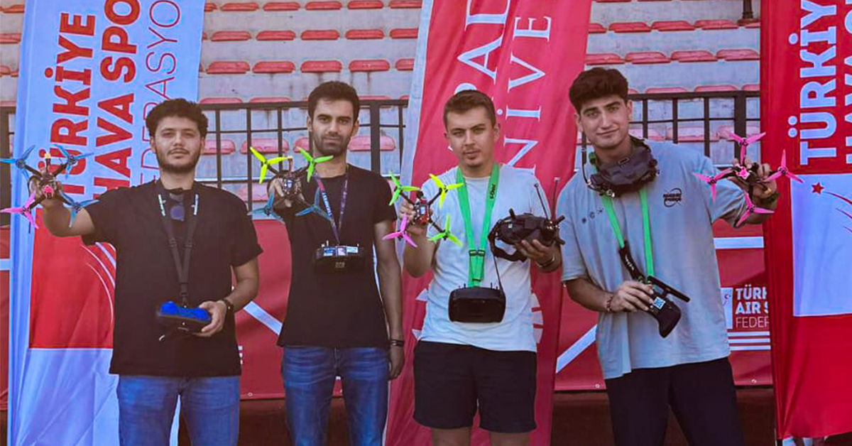 Öğrencimiz Furkan Erdem İnsansız Hava Araçları Türkiye Şampiyonasına Katılmaya Hak Kazandı